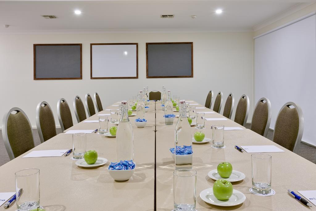 Ibis Styles Canberra Tall Trees Extérieur photo