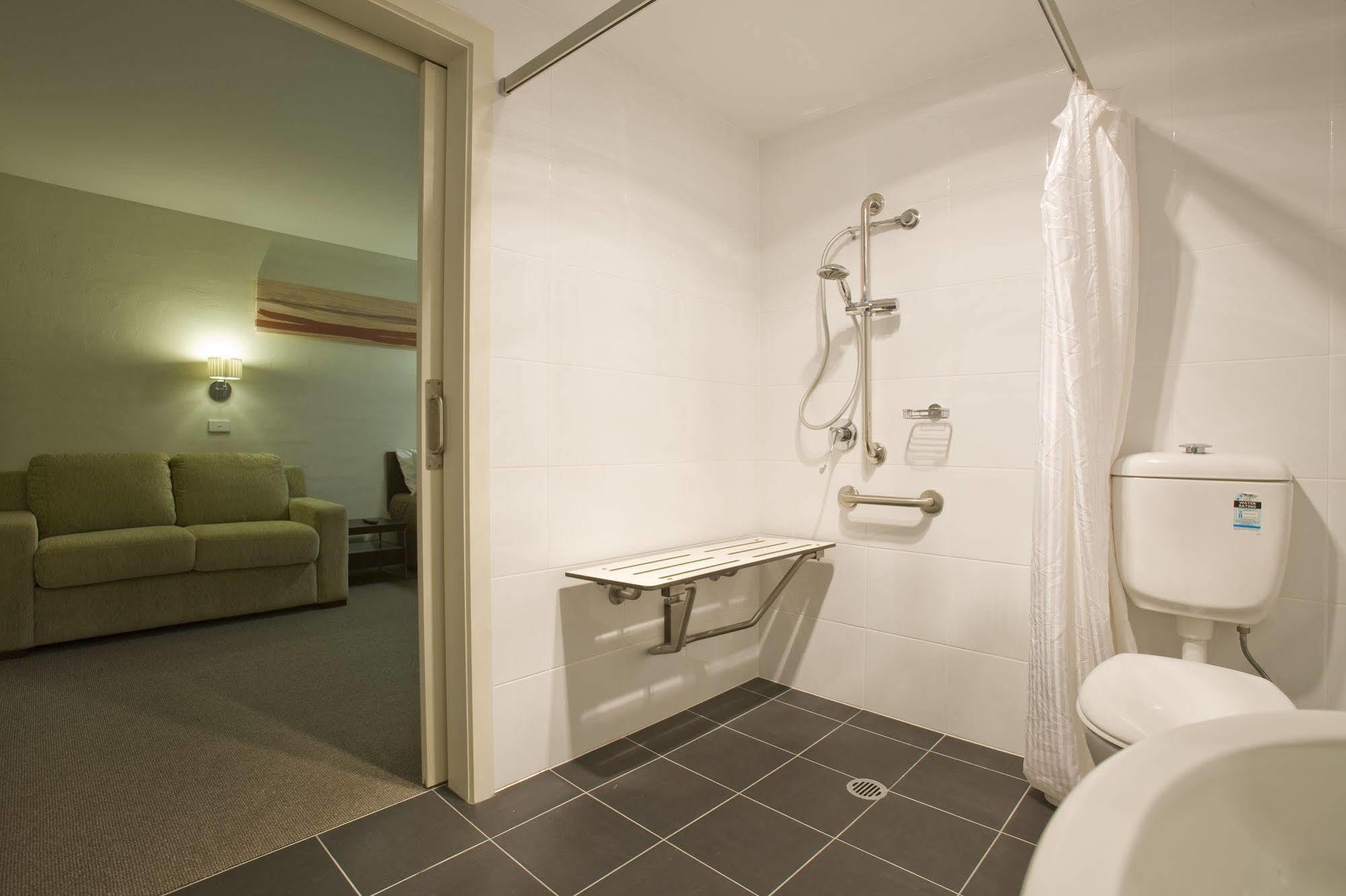 Ibis Styles Canberra Tall Trees Chambre photo