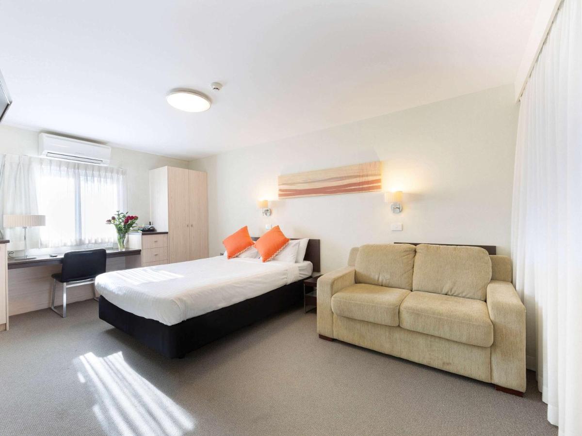 Ibis Styles Canberra Tall Trees Extérieur photo